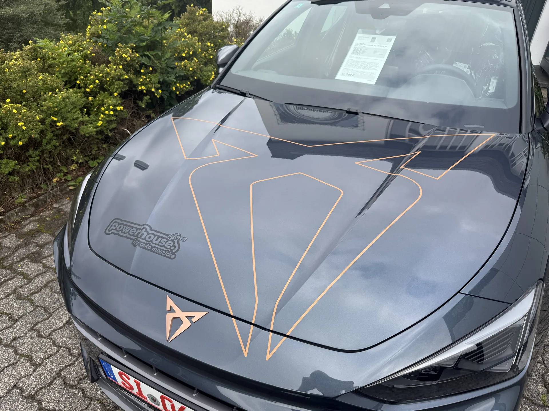 Fahrzeugbeschriftung für powerhouse by Auto Moszicke, umgesetzt von Nerodesign – Ansicht 4