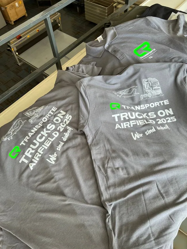 Textilveredelung für CR-Transporte, umgesetzt von Nerodesign – Ansicht 5
