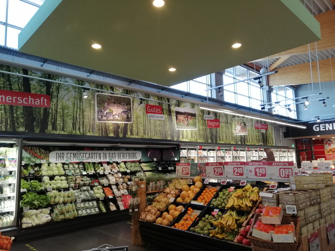 Werbeinstallation und Montage von Nerodesign – Glasdekor Beschriftung, Ansicht 6